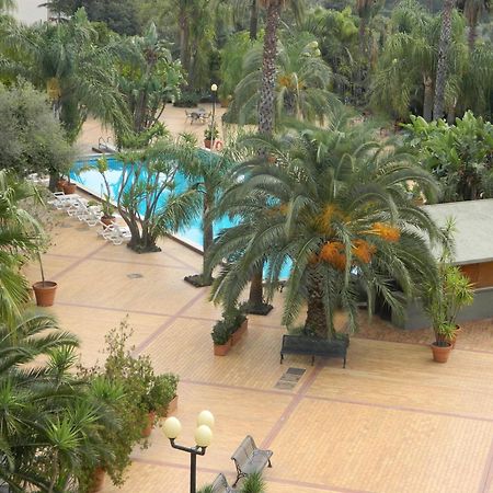 Garden Hotel Сан-Джованни-ла- Пунт Экстерьер фото