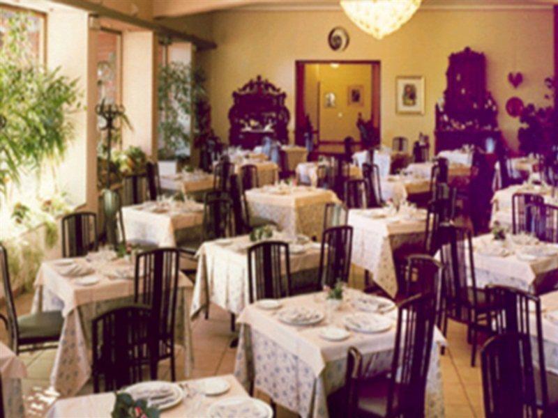 Garden Hotel Сан-Джованни-ла- Пунт Экстерьер фото