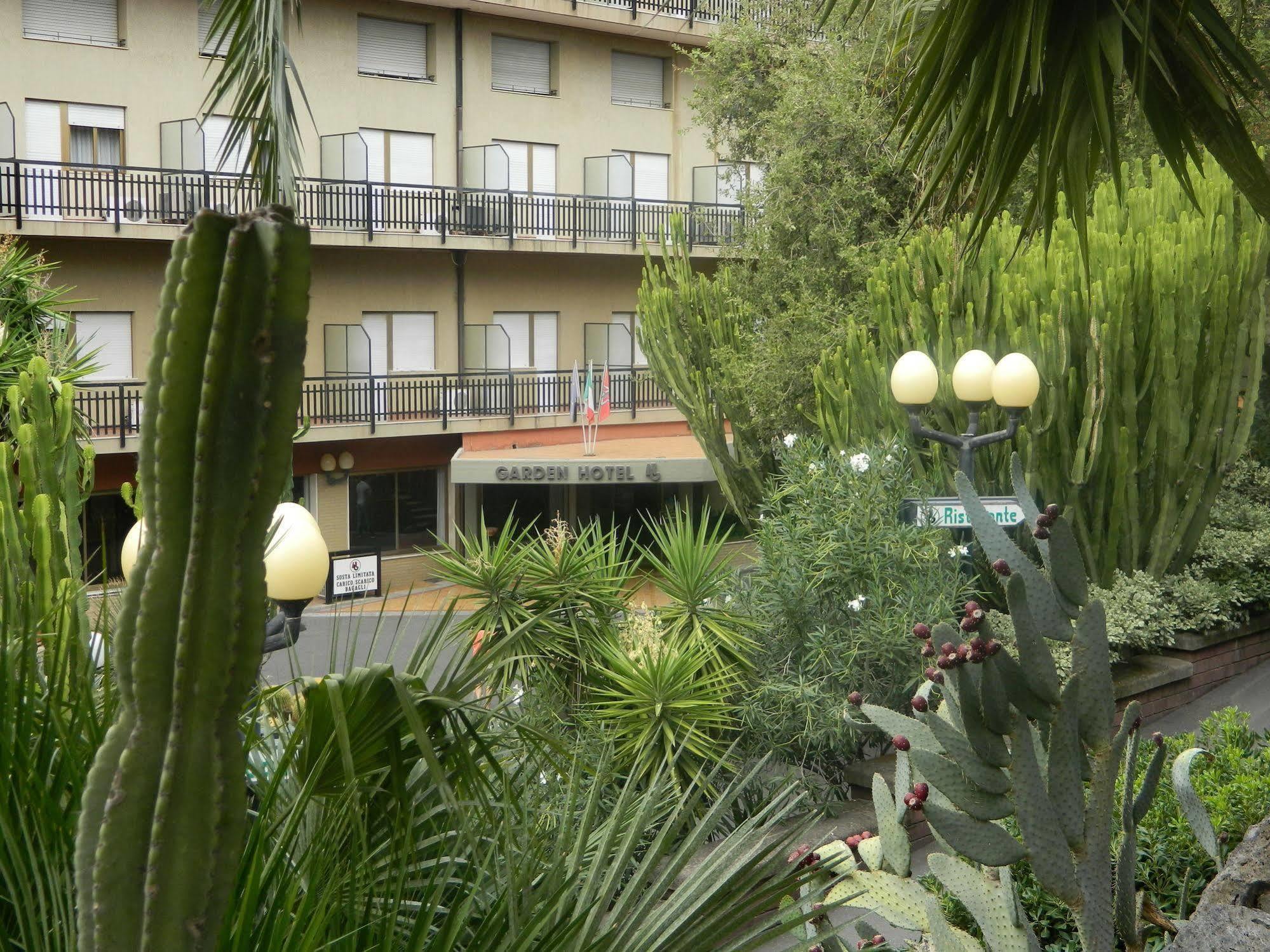 Garden Hotel Сан-Джованни-ла- Пунт Экстерьер фото