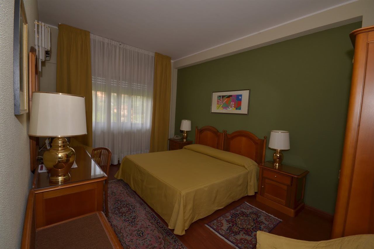 Garden Hotel Сан-Джованни-ла- Пунт Экстерьер фото